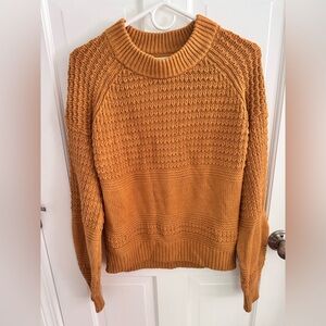 Universal Thread Crew Neck Sweater